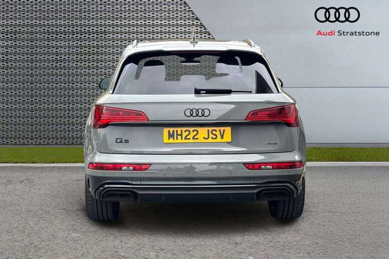 2022 Audi Q5 S Ln Vor 40Tdi Mhev Qu Saloon Diesel Automatic