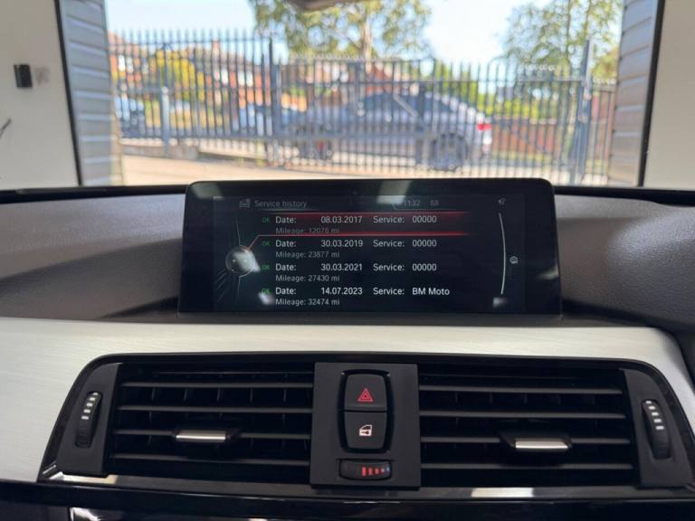 2015 BMW 4 Series 2.0 420d M Sport Auto Euro 6 (s/s) 2dr Convertible Diesel Automatic