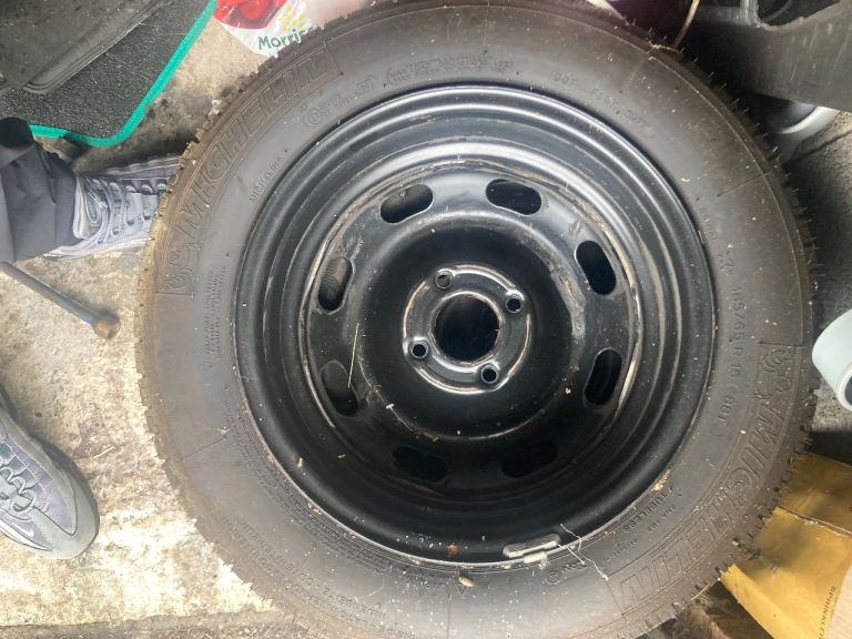 Brand new wheel/tyre Michelin 185/65 R15