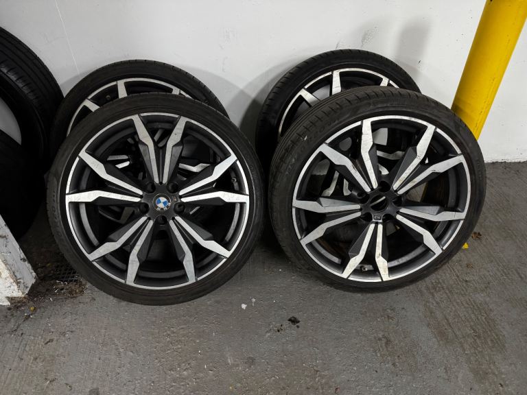 x4 Brand New BMW Original 20inch alloys Wheels