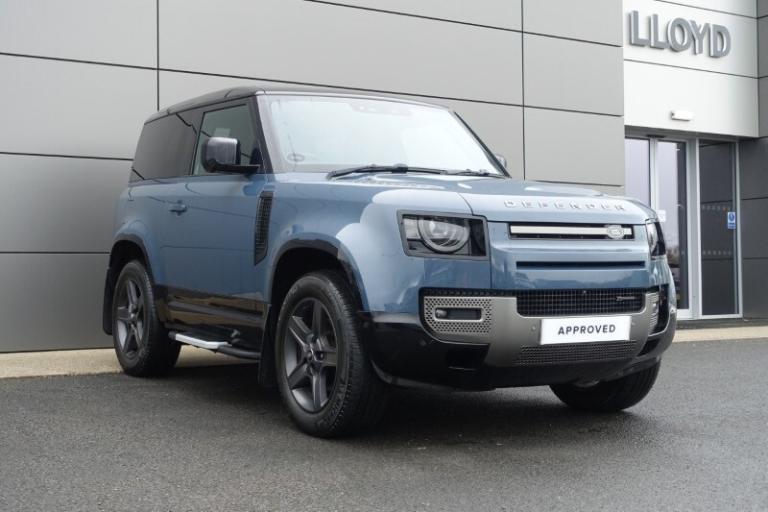 LAND ROVER DEFENDER 3.0 D250 X-Dynamic SE 90 3dr Auto