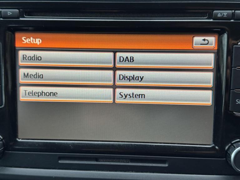 2011 Volkswagen Golf 1.6 TDi 105 BlueMotion Tech Match 5dr HATCHBACK DIESEL Manual