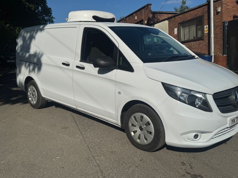 Mercedes VITO 114cdi progressive 2021, Automatic, 1950 (cc) fridge van full service history 1 owner