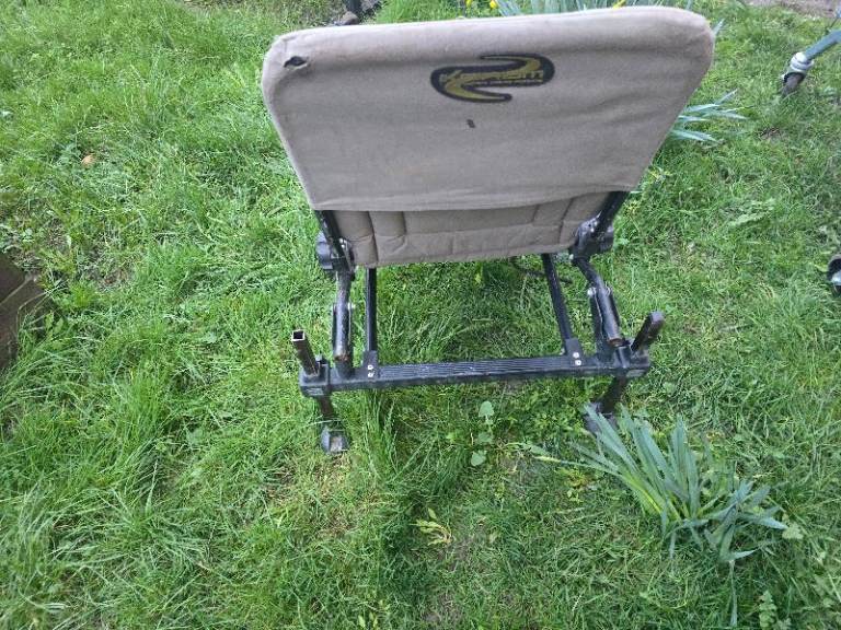 Fishing chairs 