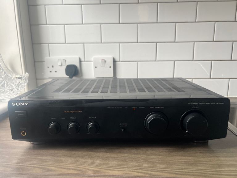 Sony amplifier in good condition 