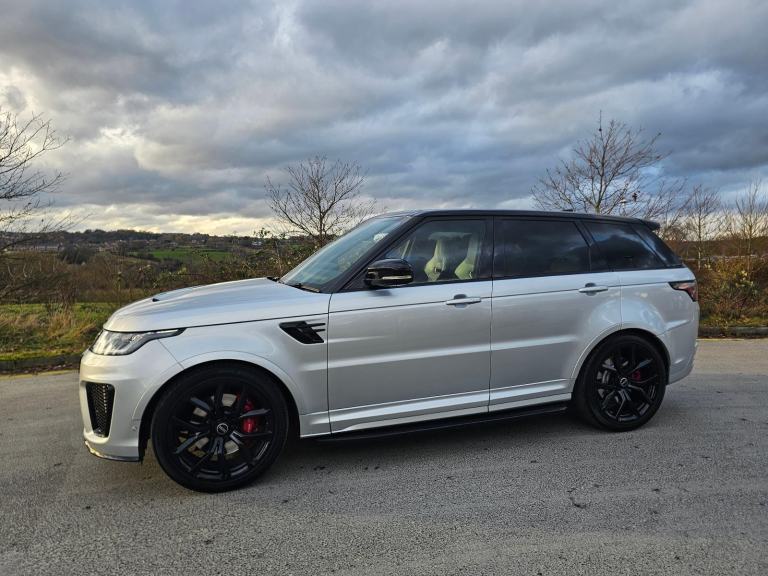 RANGE ROVER SPORT 5.0 V8 SVR 2019 69  PLATE