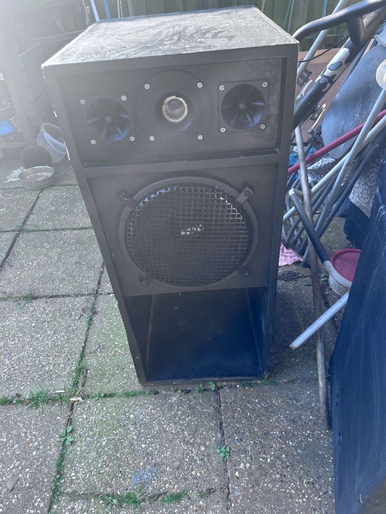 12” scoop bins speakers x2