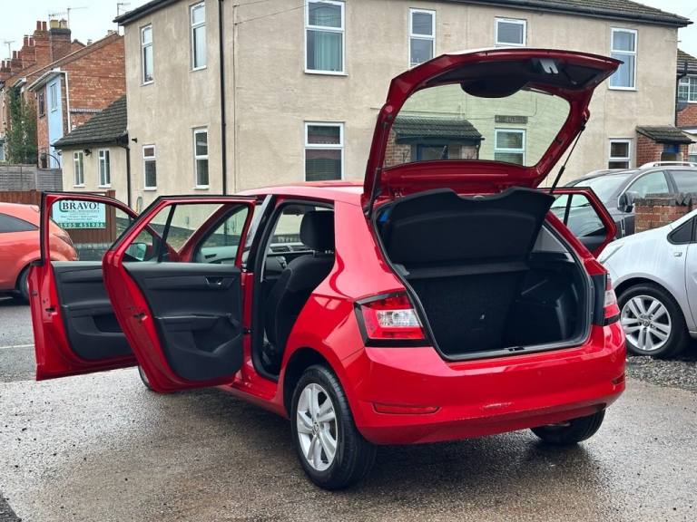 2019 69 SKODA FABIA 1.0 TSI SE HATCHBACK 5DR PETROL MANUAL EURO 6 (S/S) (95 PS)