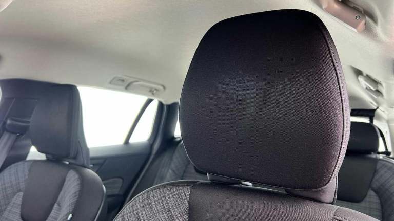 2021 Volvo V60 Momentum, B3 mild hybrid ESTATE Petrol/Electric Hybrid Automatic