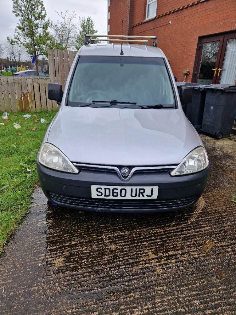 vauxhall combi van