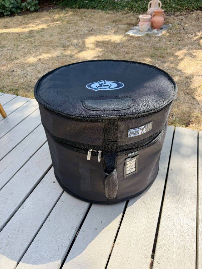 Protection Racket Bass Drum Case 18"x14" – Good Condition
