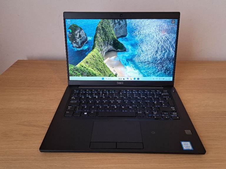 DELL Latitude 7390 - i5 8250U - 16GB Ram - 256GB SSD - Windows 11 Pro Laptop PC