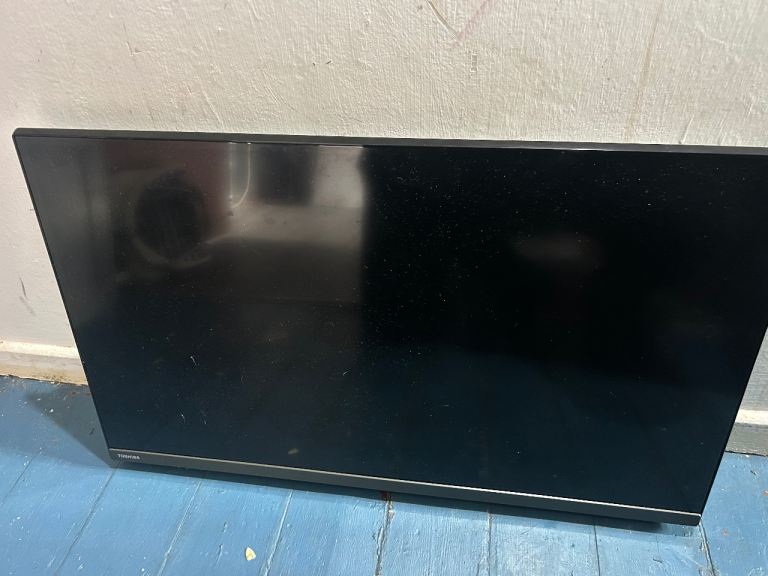 32” Toshiba Smart Fire TV