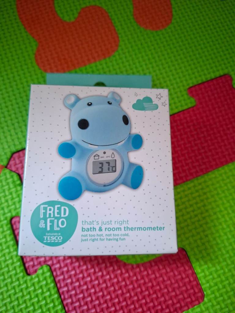 Bath and room thermometer 