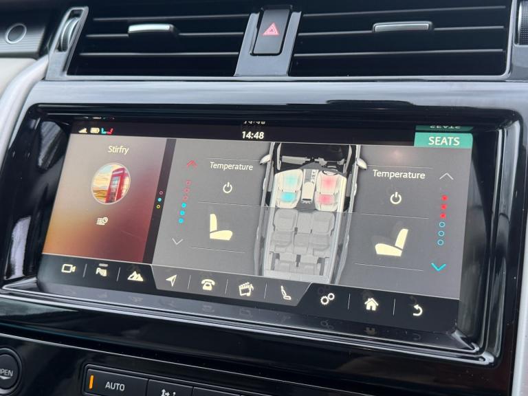 2017 Land Rover Discovery 3.0 TDV6 HSE Automatic 4WD Euro 6 5dr SUV Diesel Automatic