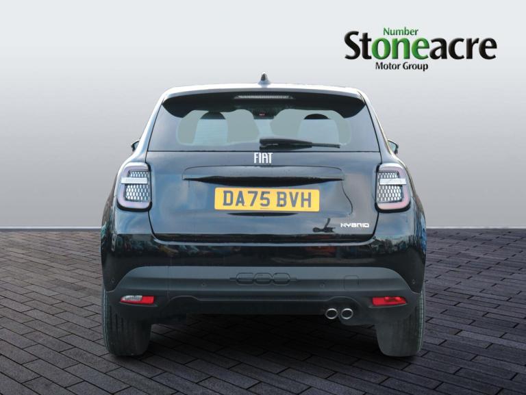 2025 Fiat 600 1.2 Hybrid 48V 136 5dr eDCT-6 HATCHBACK PETROL Automatic