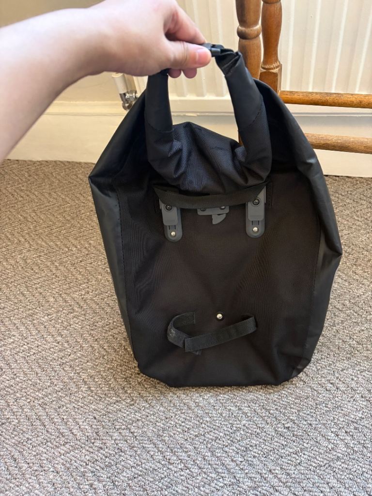 Elops 500 20L rainproof pannier bag