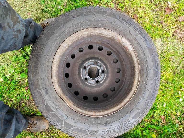 215/65/16 van tyre 