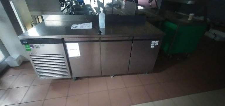 Commercial catering equipment fridges refrigeration freezers chillers trailer pub items 