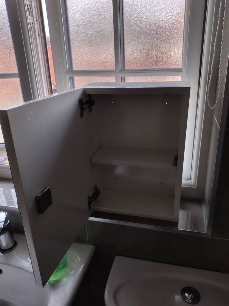 Lockable small bathroom cabinet 
