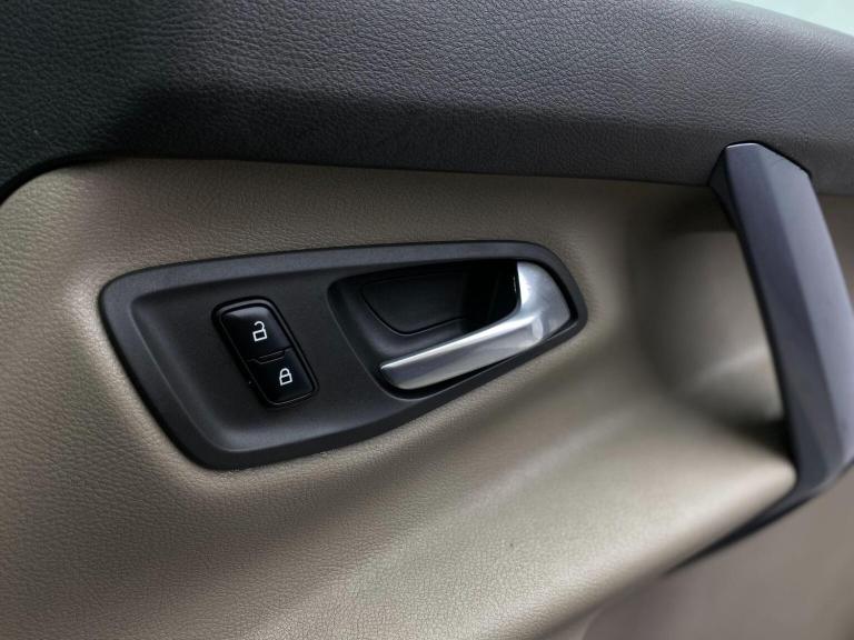 FORD TOURNEO CUSTOM 2.0 310 EcoBlue Titanium L2 Euro 6 (s/s) 5dr 2017