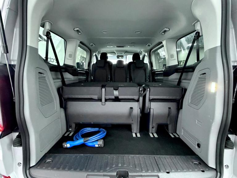 2024 Ford E-Tourneo Custom 340 65kWh Titanium Auto L1 5dr MPV Electric Automatic