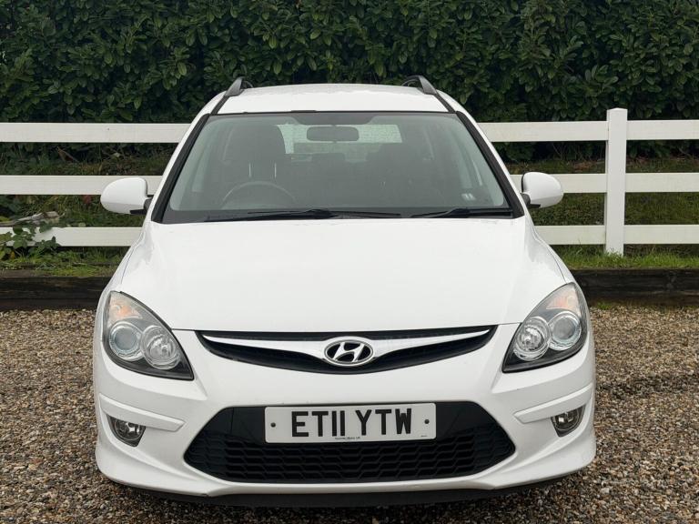 2011 Hyundai i30 1.6 Comfort 5dr Auto ESTATE PETROL Automatic