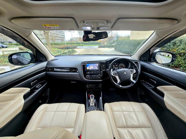 2018 Mitsubishi Outlander 2.0 PLUG-IN HYBRID 1YEAR MOT HPI CLEAR NEWLY SERVICED 3 MONTHS WARRANTY...