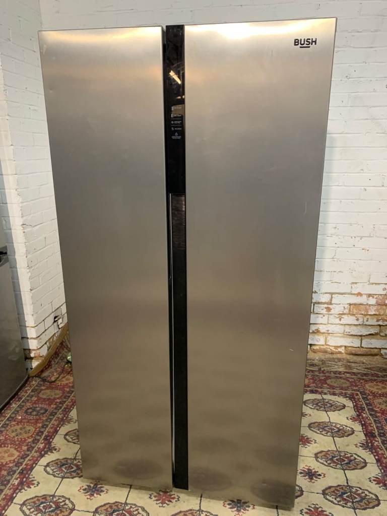 Bush Grey/Silver Double Door American Fridge Freezer For Sale Works Great Excellent 