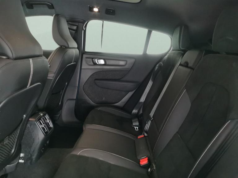 2022 Volvo C40 300kW Recharge Twin Pro 78kWh 5dr AWD Auto ESTATE ELECTRIC Automatic