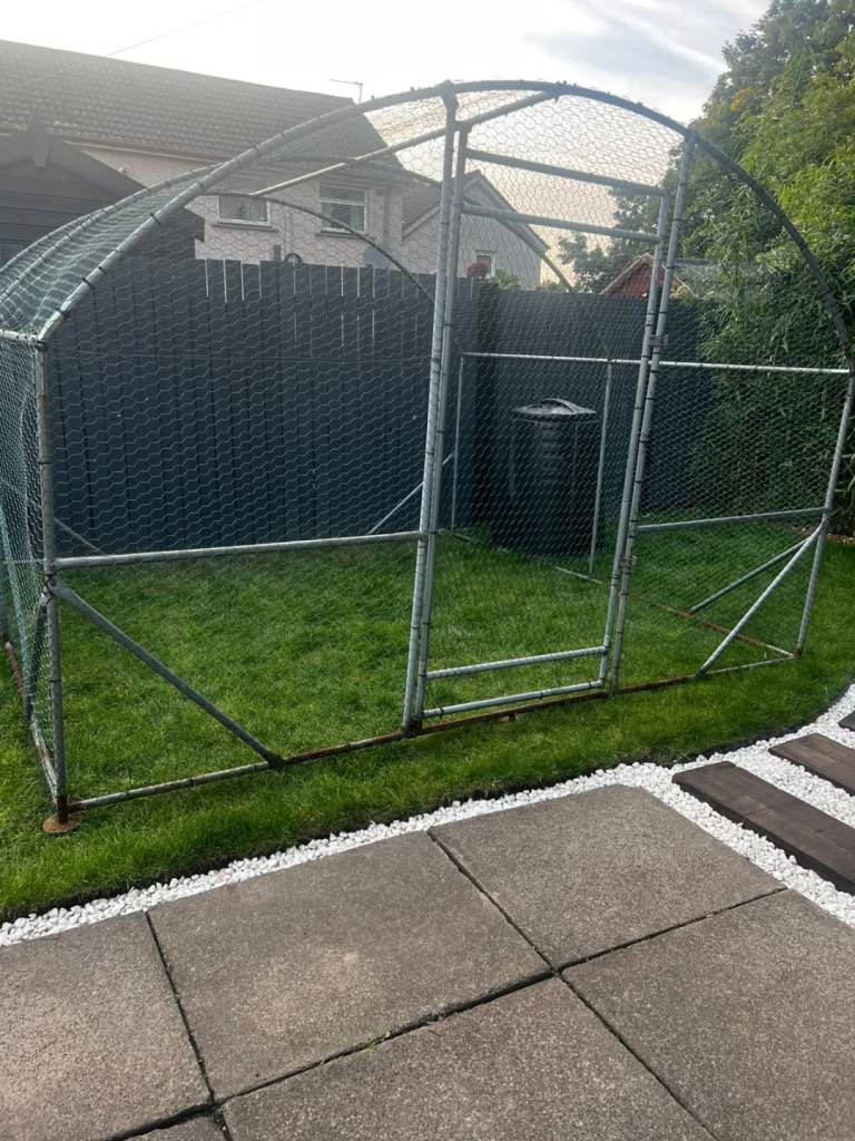 Large Walk-In Chicken Run / Animal Enclosure 