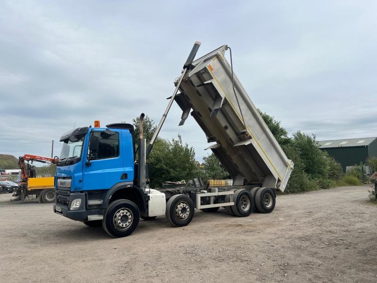 2020 DAF TRUCKS CF 450 8X4 ALLOY TIPPER , AUTO, WEIGHER, TESTED JANUARY 2027