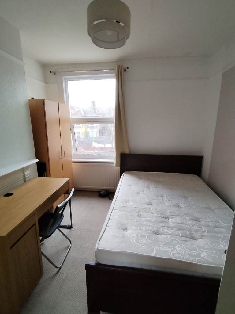 Room Tottenham | All Bills Included | Near Seven Sisters & Bruce Grove