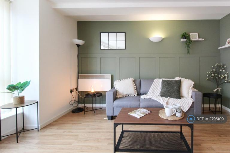 1 bedroom flat in Marco Island, Nottingham, NG1 (1 bed) (#2795109)