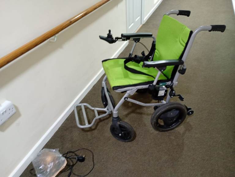   RENT OR BUY MOBILITY SCOOTERS AND WHEELCHAIRS 