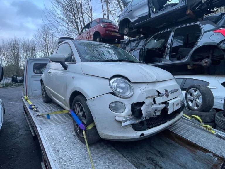 FIAT 500C CONVERTABLE 2012 TWINAIR 900CC WHITE BREAKING