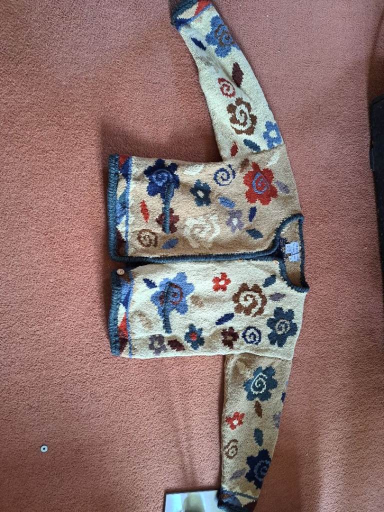 Jacket/ Cardigan  wool