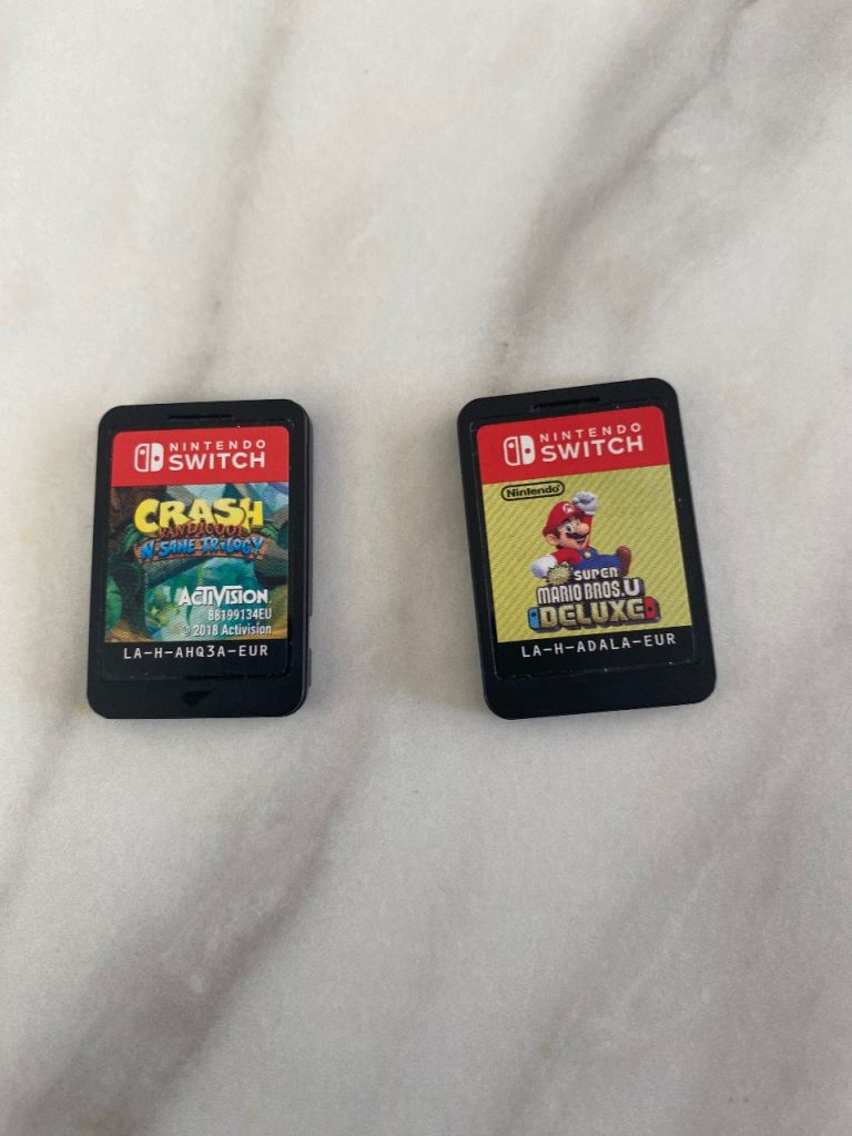 Crash Bandicoot & Super Mario Bros U nintendo