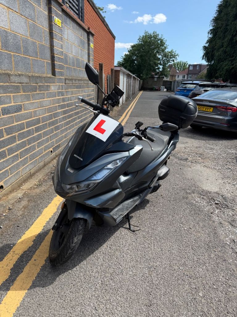 Honda, PCX, 2021, 125 (cc)