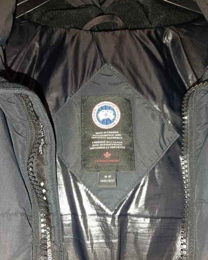 CANADA GOOSE COAT - MEDIUM - GOOSE DOWN JACKET - GENUINE - REAL - £250