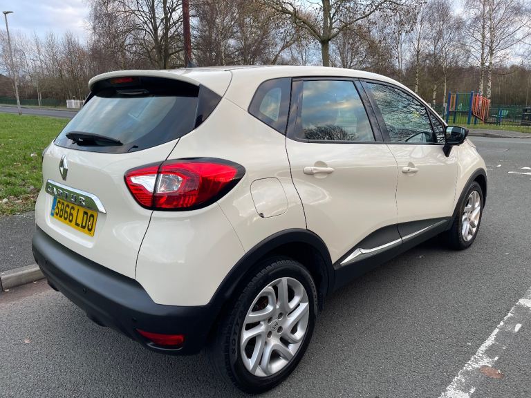 Renault, CAPTUR, Hatchback, 2016, Semi-Auto, 1197 (cc), 5 doors