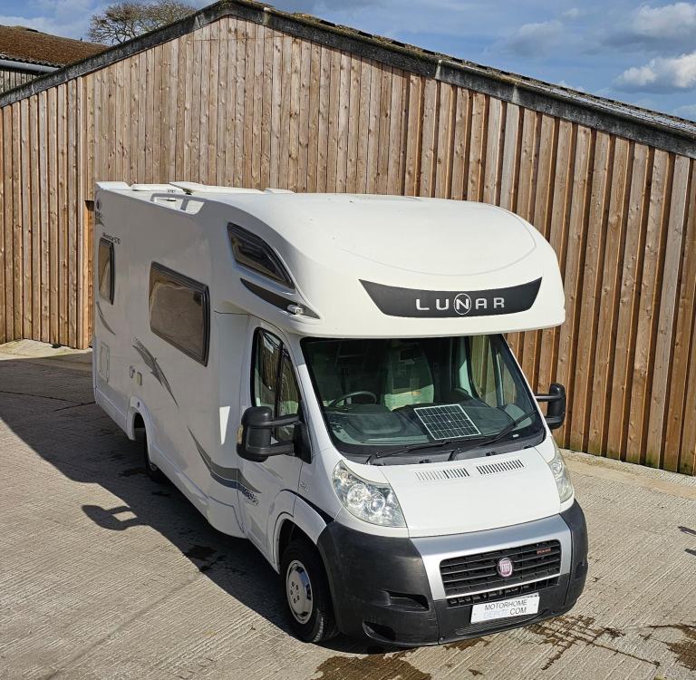 Lunar Moonstar 570 motorhome 2009 4 berth/belts 26k end kitchen 6.5m 3500kgs