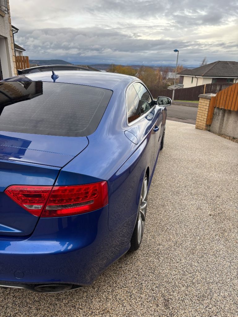 Audi, RS5, Coupe, 2011, Semi-Auto, 4163 (cc), 2 doors