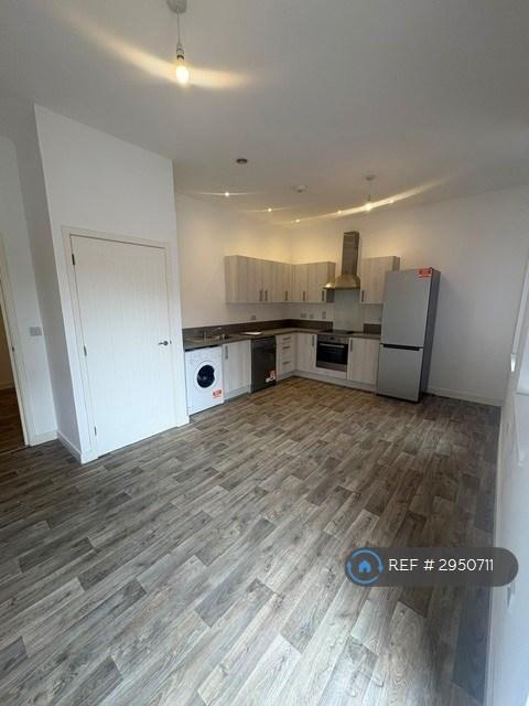 3 bedroom flat in Rocket Studios, Leicester, LE4 (3 bed) (#2950711)