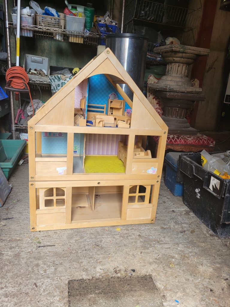 Old fashioned dolls house
