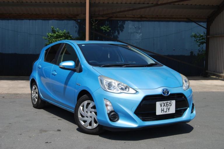 TOYOTA AQUA PRIUS C HYBRID Blue Auto Petrol Hybrid 2015
