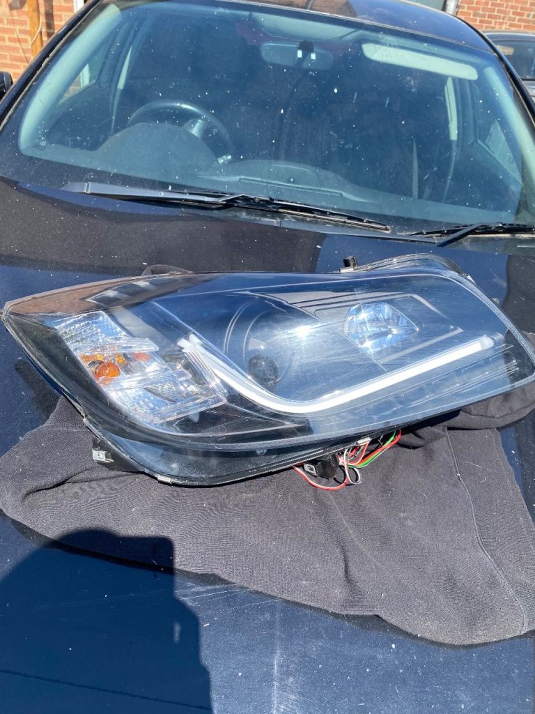 Vauxhall insignia aftermarket L/R headlights 