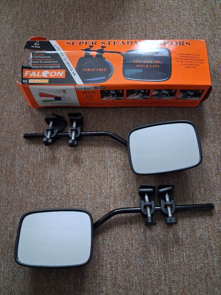 Caravan towing wing mirrors.