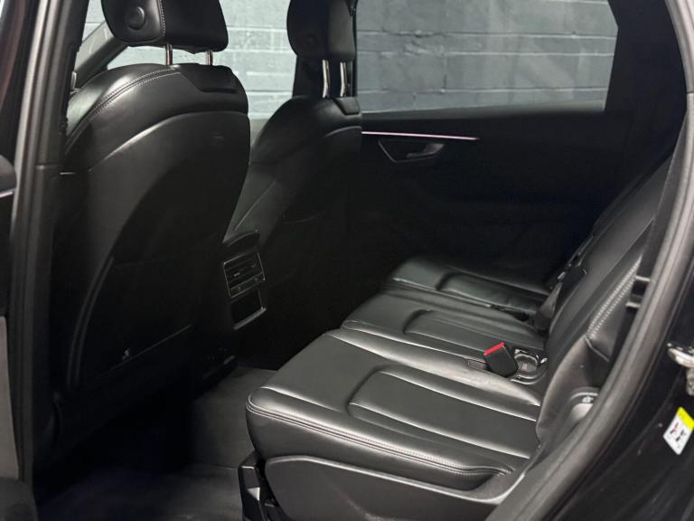 AUDI Q7 3.0 TFSI V6 55 Black Edition 2021