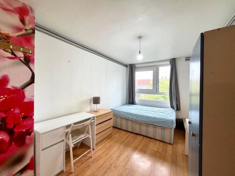 🌿Fully Furnished Room – Bow, E3 📍 Great East London Location